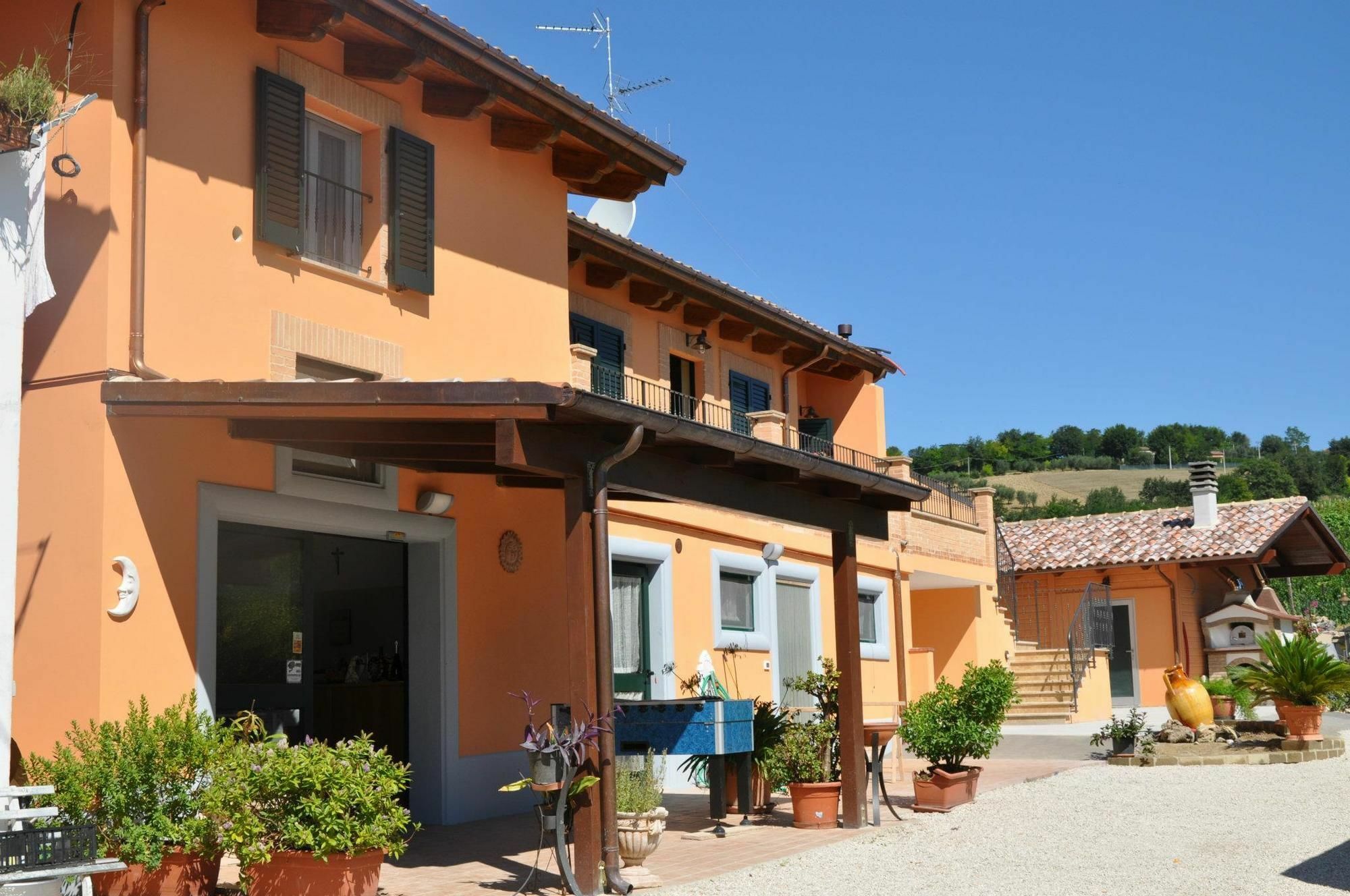 Villa Agriturismo Le Vigne Fermo Exterior foto